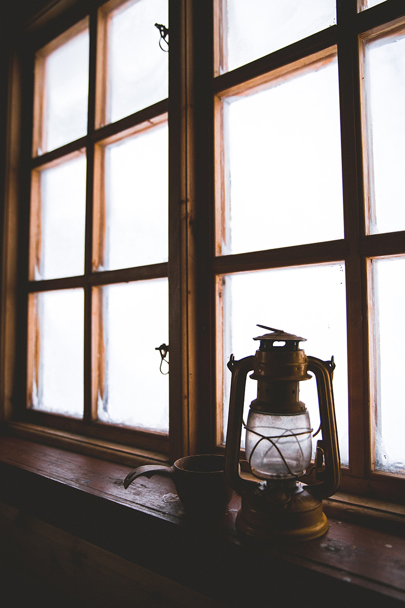Cabin window lantern Kaarejarvi Raphaelle Monvoisin
