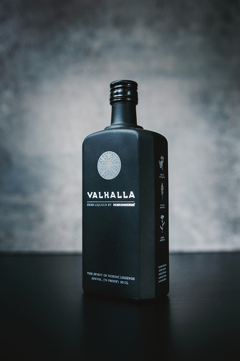 Raphaelle Monvoisin Valhalla herb liqueur liquor drink alcohol packshot product food still life photography
