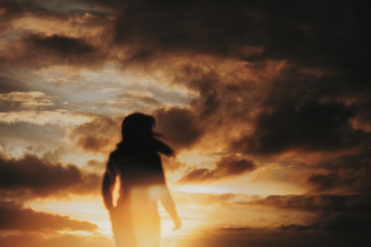 Raphaelle-Monvoisin-Light-of-Tomorrow