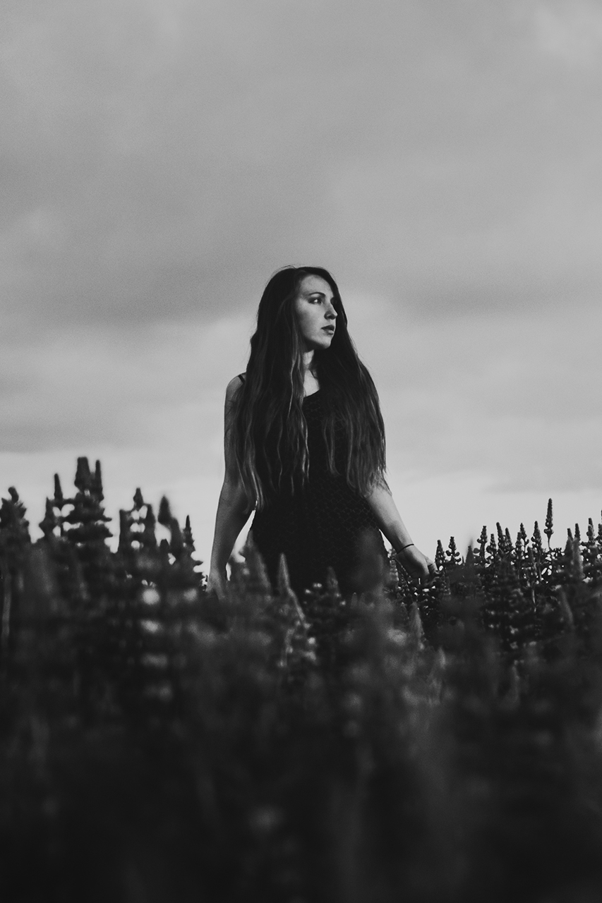 Raphaelle Monvoisin art director iceland france islande french designer photographe photographer artist brand branding